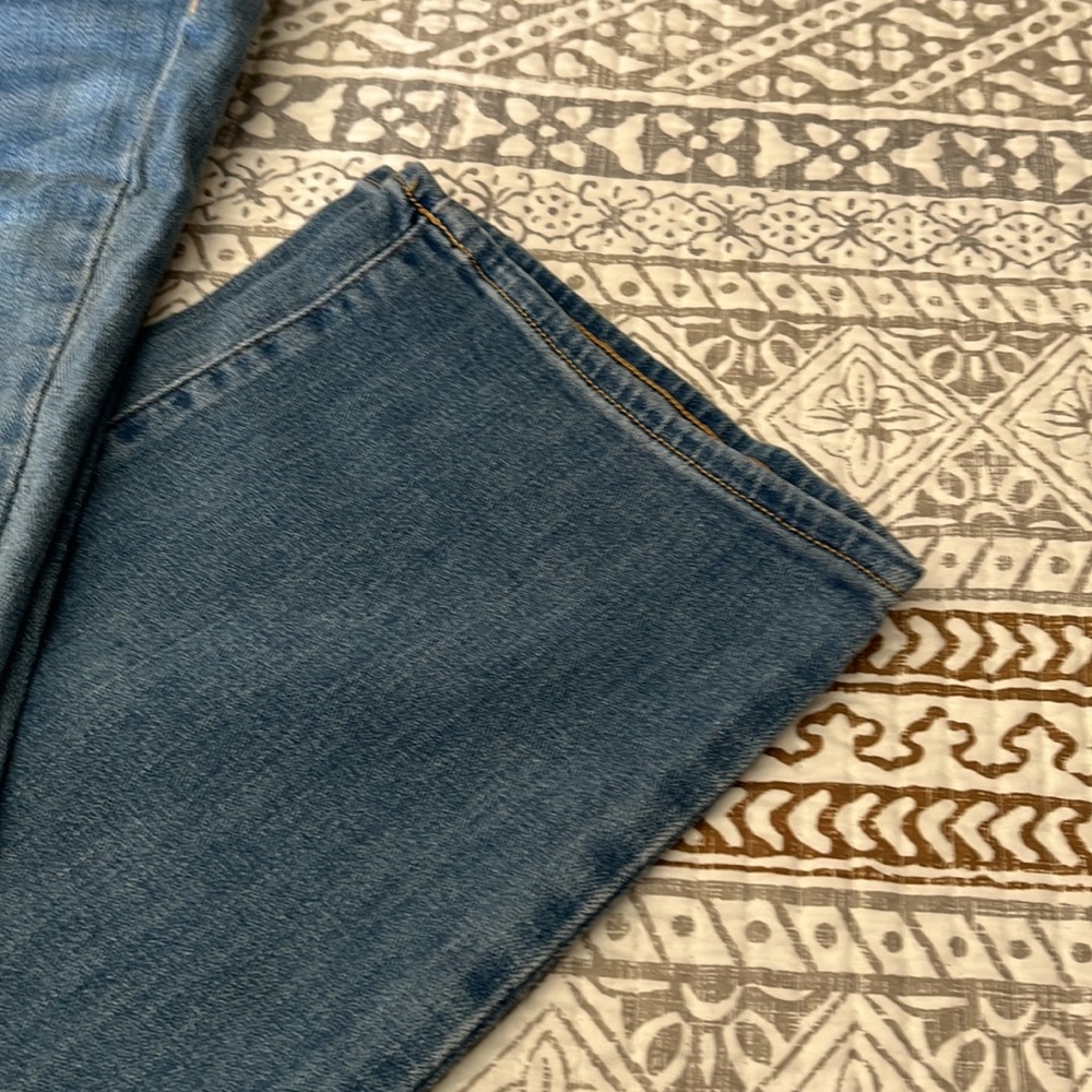 Universal Thread Jeans - Picture 4 of 13